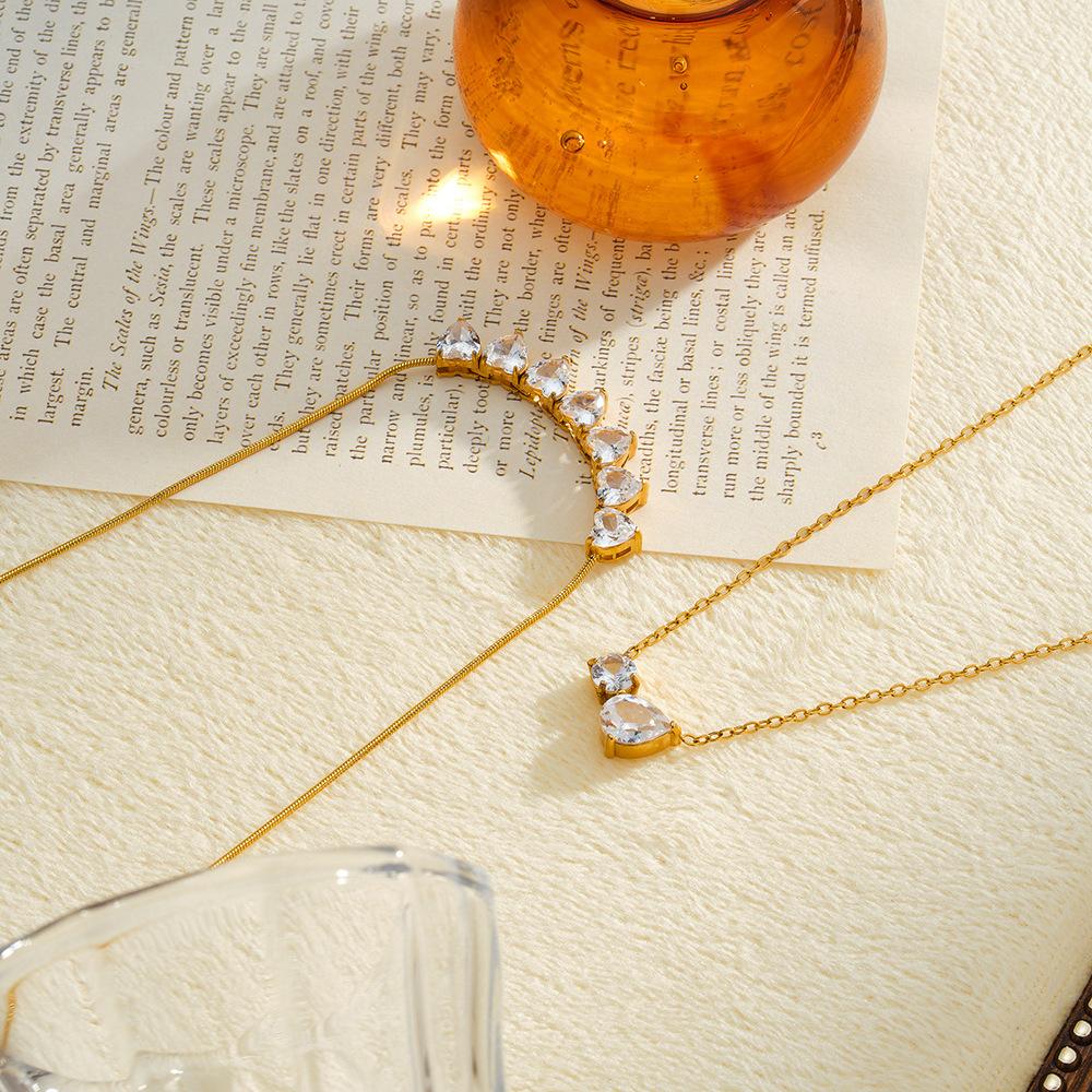 Fine Fashion Jewelry Necklace 18K Gold Plated Stainless Steel Water Drop Heart Shape Zircon Pendant Necklace for Women