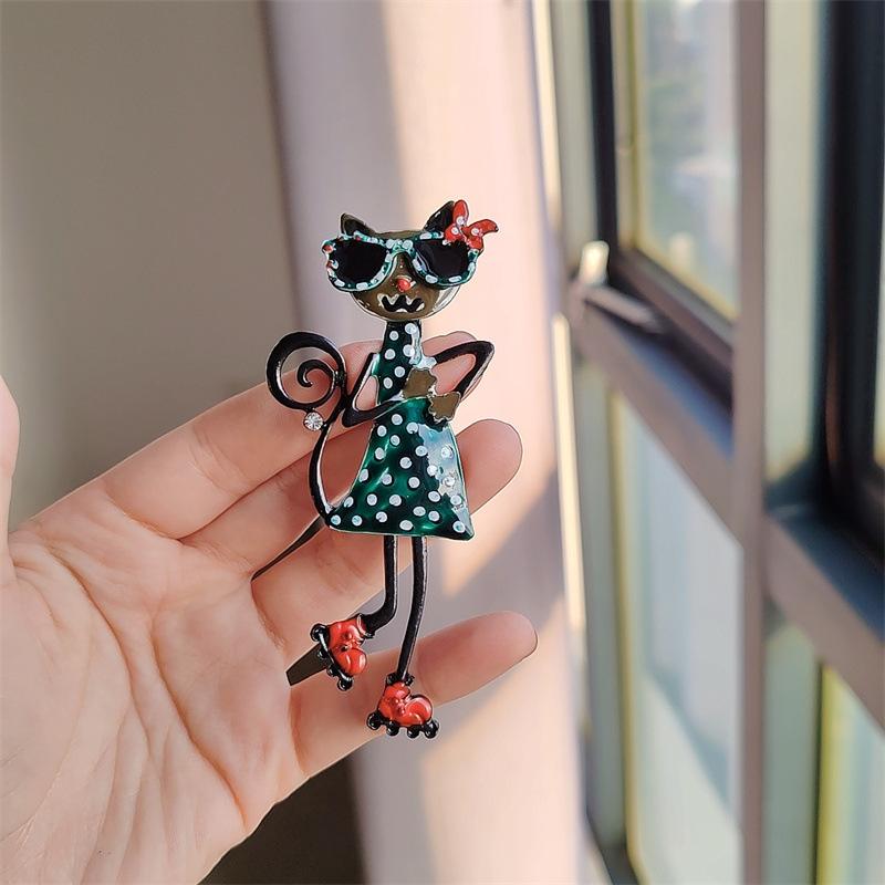 Женская милая сексуальная брошь в виде кошки, эмалированная масляная булавка в виде животного, женские, мужские, детские аксессуары, подарок