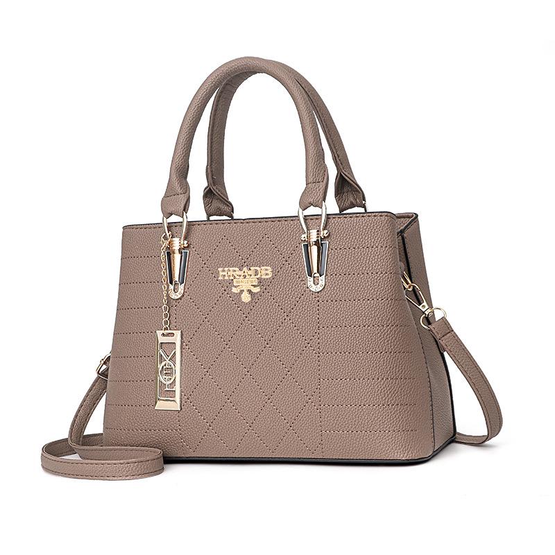 Женские сумки с кисточками, модные сумки-мессенджеры, сумки через плечо, женские кожаные женские сумки большой вместимости