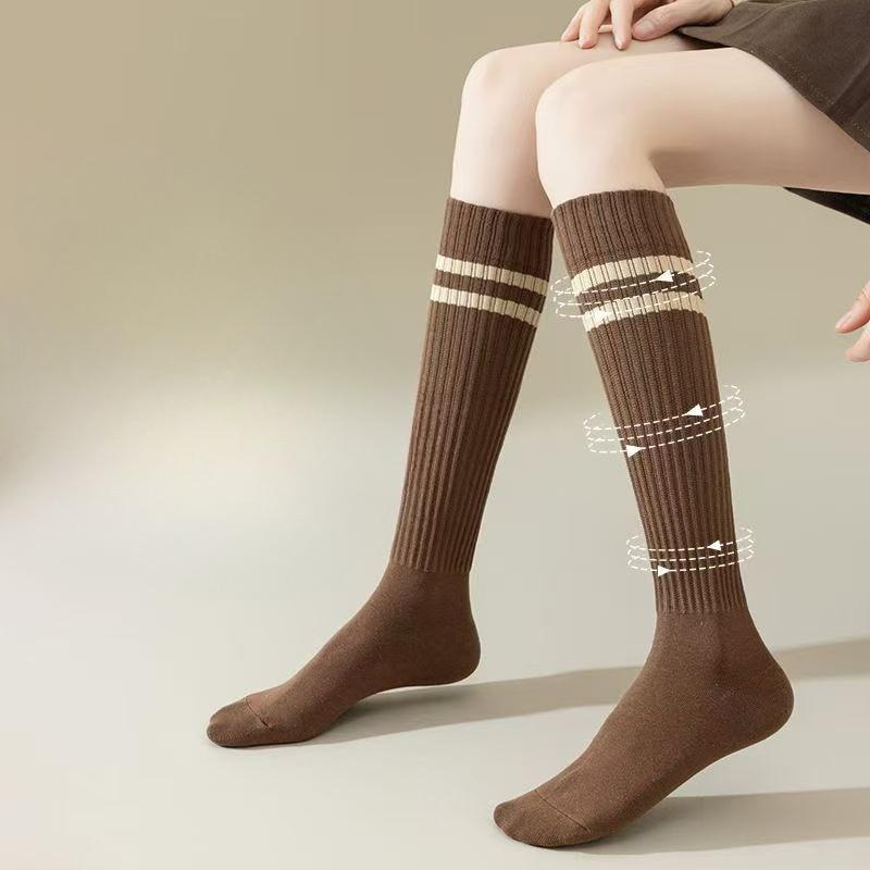 Гольфы женские до середины икры, длинные носки, трендовый школьный стиль, однотонные, с двумя полосками, простые и универсальные, высокие носки, хлопковые махровые носки