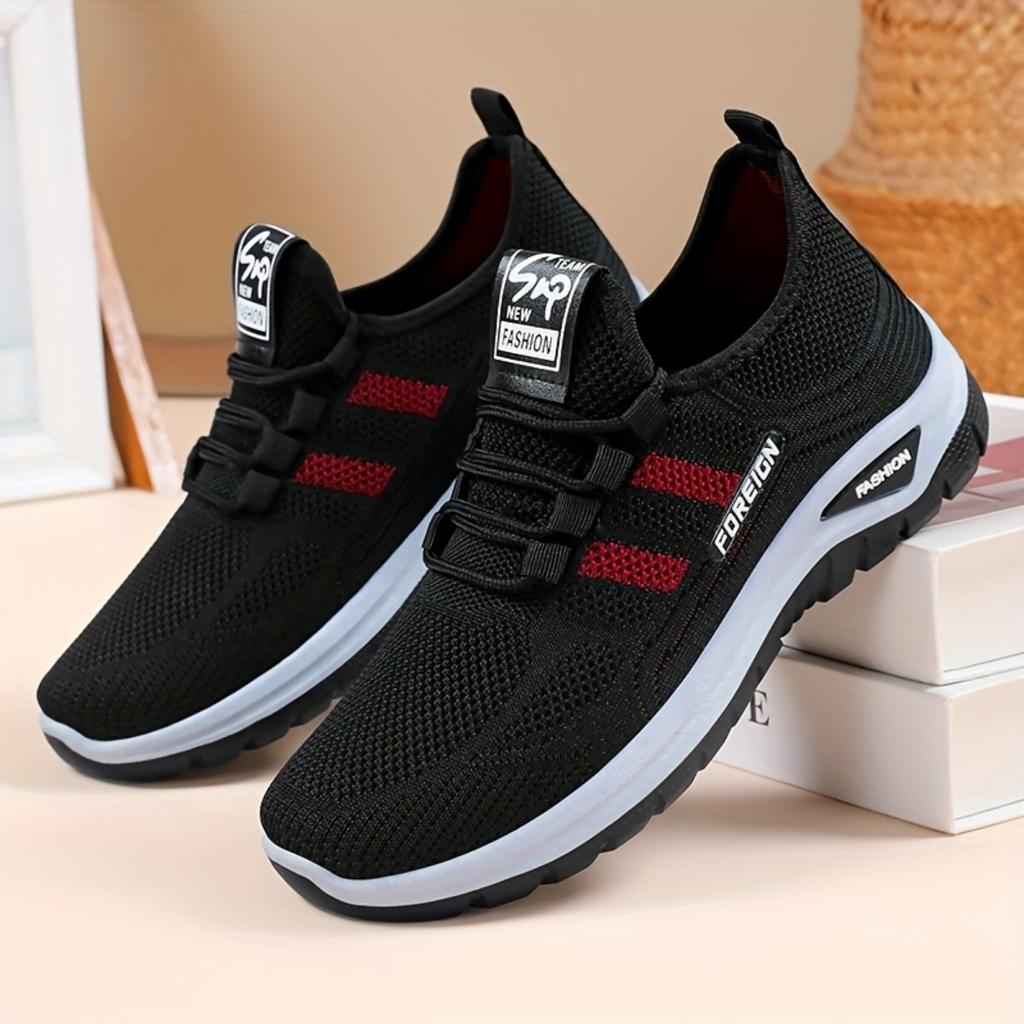 Женские дышащие вязаные спортивные туфли - черные с красными полосками, подходят для всех сезонов. Дизайн с низким вырезом, легкий и с амортизацией