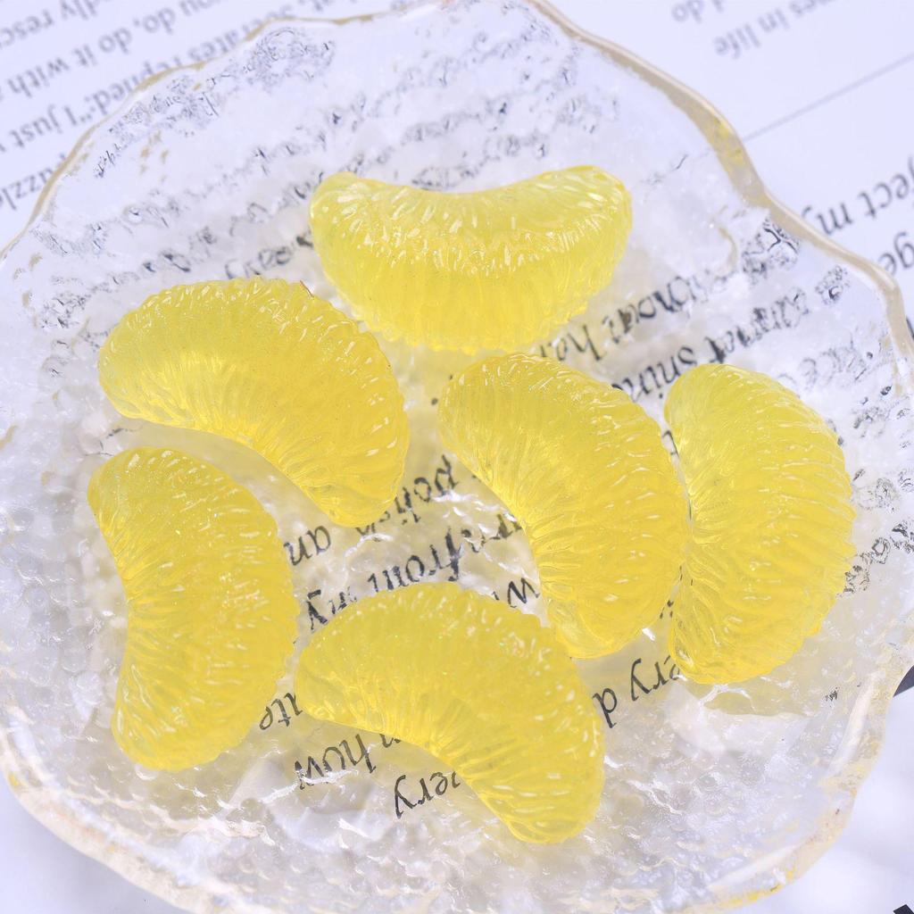 Светящийся 3D-брелок в виде оранжевого лепестка для самостоятельного изготовления украшений и имитации еды.