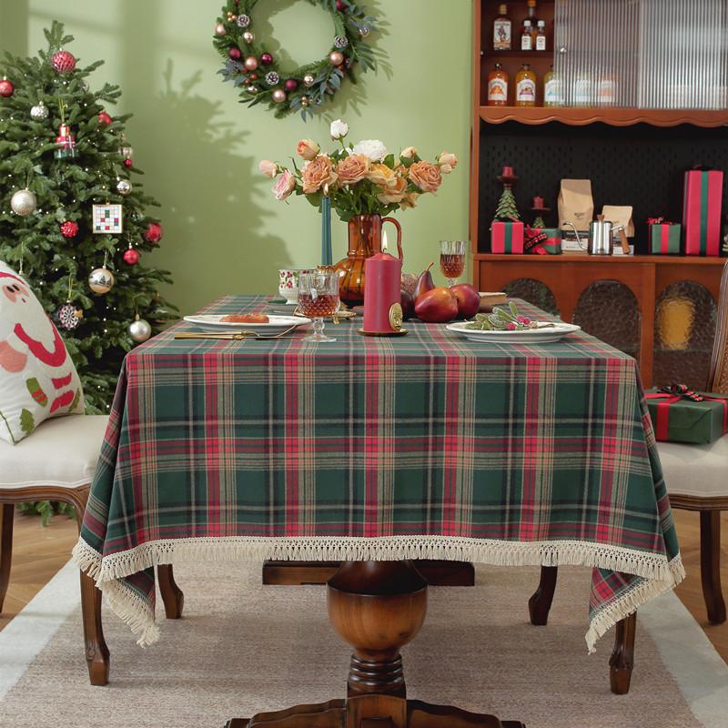 25 Custom-Dyed Polyester-Cotton Festive Christmas Red Grid Gold Silk Decorative Fringed Coffee Table Tablecloth Dining Table Cloth