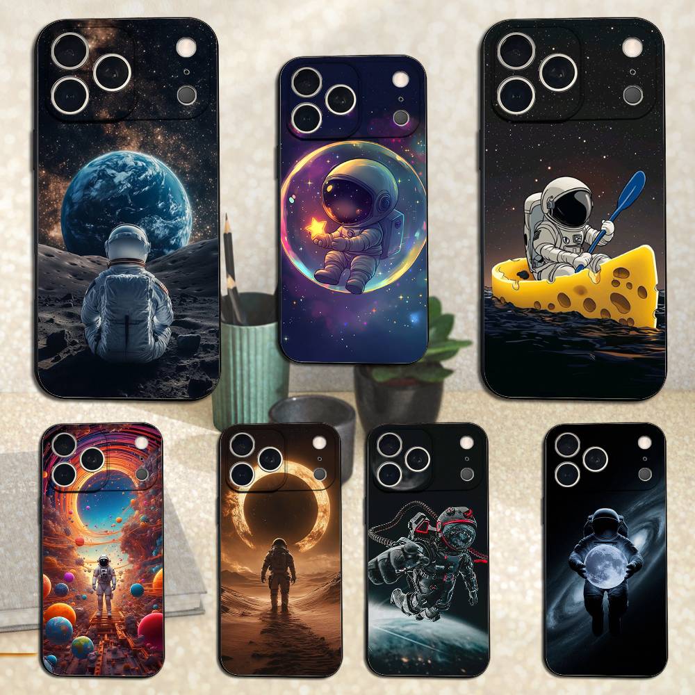 Вселенная Арт Астронавт Телефон Для iPhone 13,12,15,14,11,16,17,Plus,Pro Max,XS,X,XR,SE,Mini,8,7,Мягкий Силикон Черный