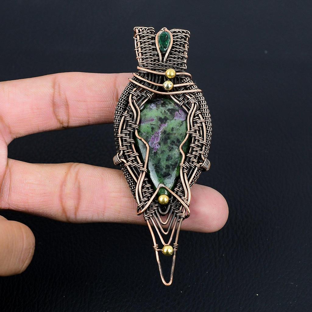 Рубиновый цоизит, драгоценный камень, чистая медная проволока, кулон ручной работы, ювелирный подарок для нее