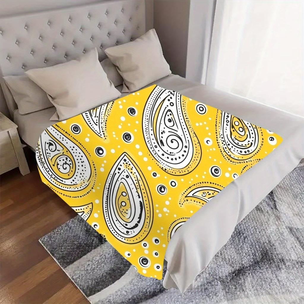 1pc Yellow pattern Digital Printed Design Pattern Blanket, All-Season Soft and Warm Throw, Ideal for Home Bedroom, School Dormit