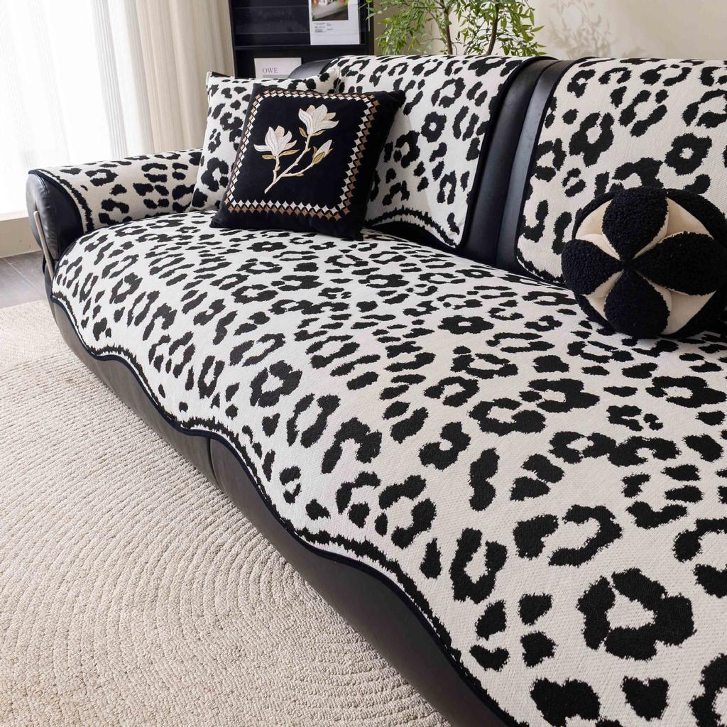 Special-Shaped Chenille Sofa Cushion, Universal In All Seasons, High-End Sofa Seat Cushion New Non-Slip Sofa Cover Towel