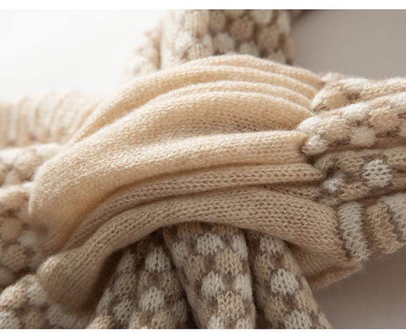 Women's 100% Pure Cashmere Plaid Scarf - Warm, Versatile, Fashionable for Autumn/Winter