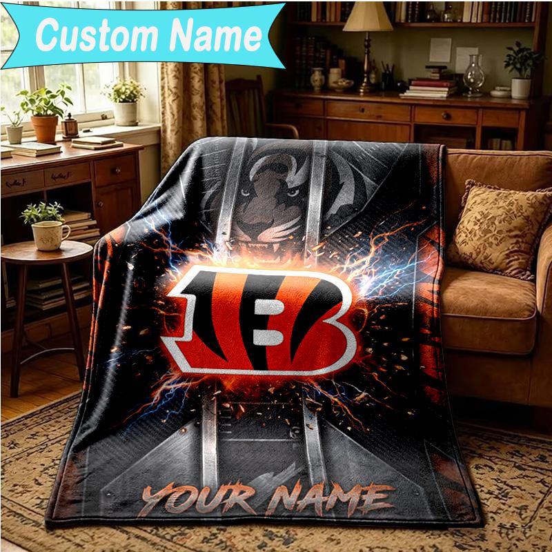 1PC Custom Name Blanket Cincinnati-Bengals Helmet Flannel blankets Patterns Throw Blanket All-Season Soft Gift for Couch, Bed, Camping, Birthday gifts