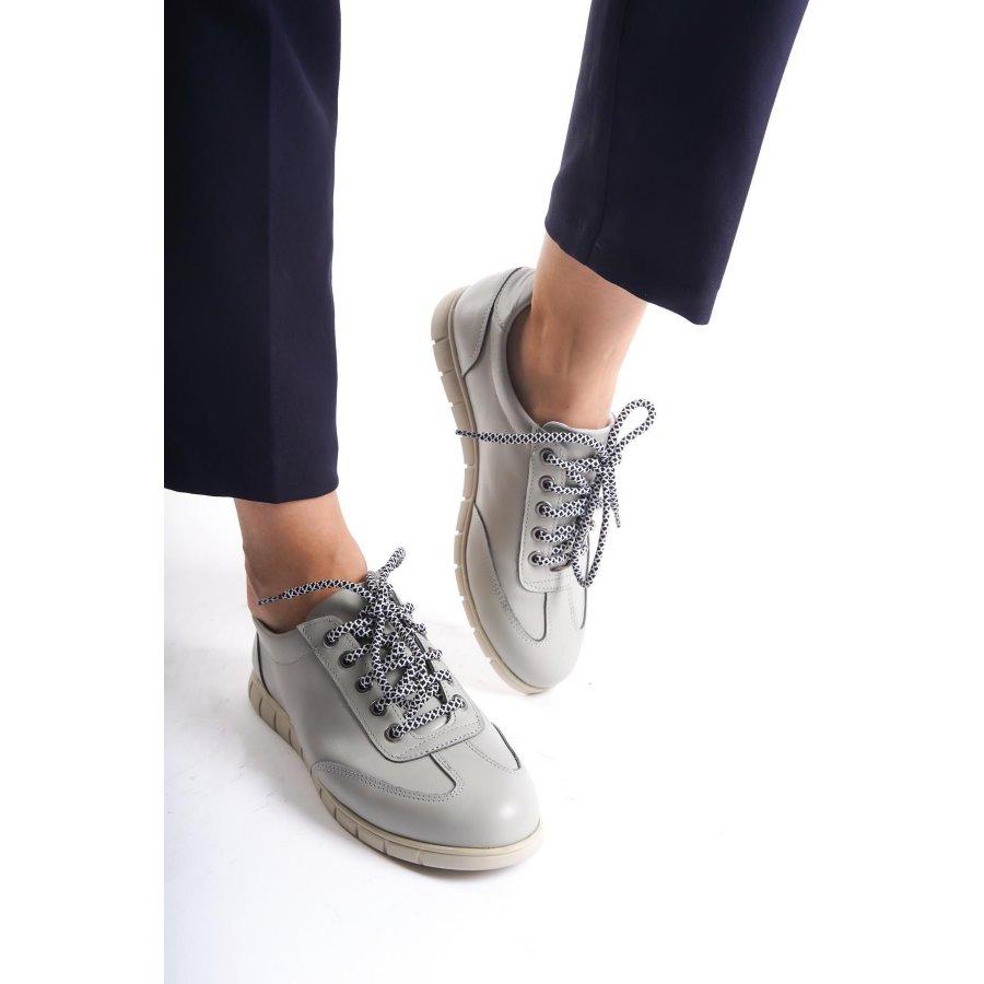 Женская удобная повседневная обувь из натуральной кожи