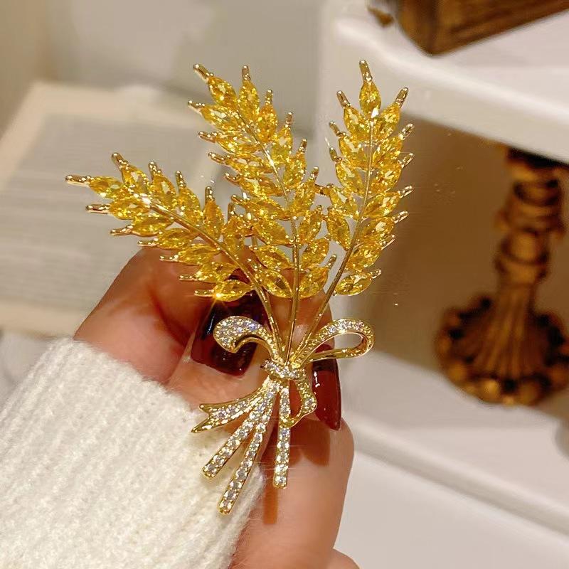 High-End Brooches, Women'S Sense Of Luxury, Niche, High-End Pins, Elegant Temperament, Fixed Clothes, Suits, Pearl Jewelry