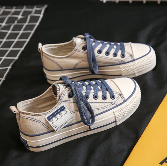 Зимние женские парусиновые туфли на плоской подошве с круглым носком и мехом, теплые повседневные белые туфли и бархатные кроссовки P413