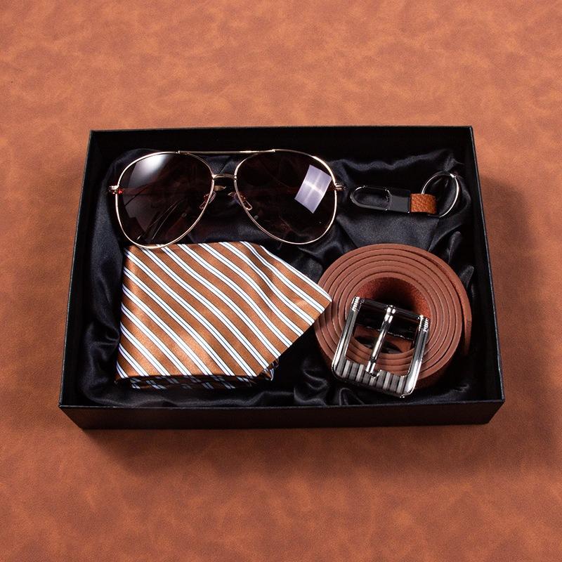 Valentine's Day Business Gift Set Men's Watch Sunglasses Belt Wallet Christmas Gift Set Quartz Watch Set for Men