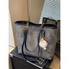 Large-capacity bag women's 2025 new autumn and winter niche versatile commuter bag premium texture shoulder tote bag