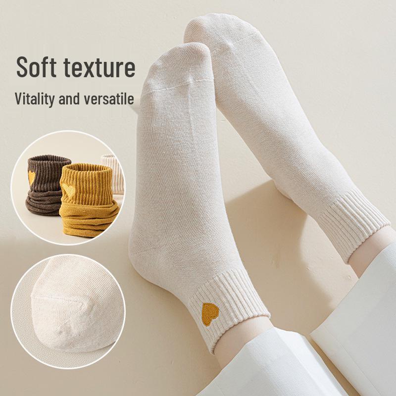 Женские хлопковые носки до середины икры с вышивкой сердечка – Однотонные, Влагоотводящие, Устойчивые к запаху, Идеальны для весны и лета.