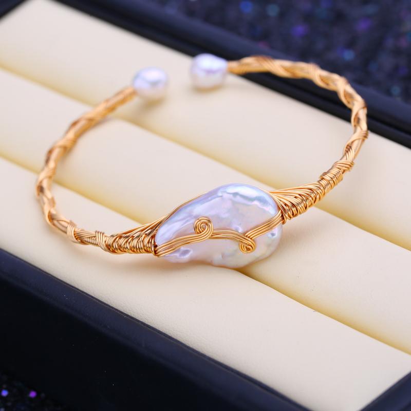 LSOOYH Multi Pearl Bracelet Fashion Rice Pearl Adjustable Bangle Bracelet For Women Birthday Gift