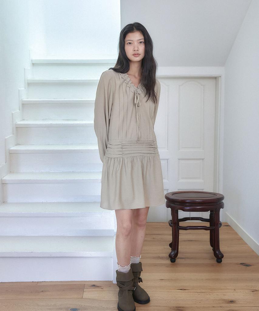 Auro Ribbon Shirring One Piece Dress [ Beige ]