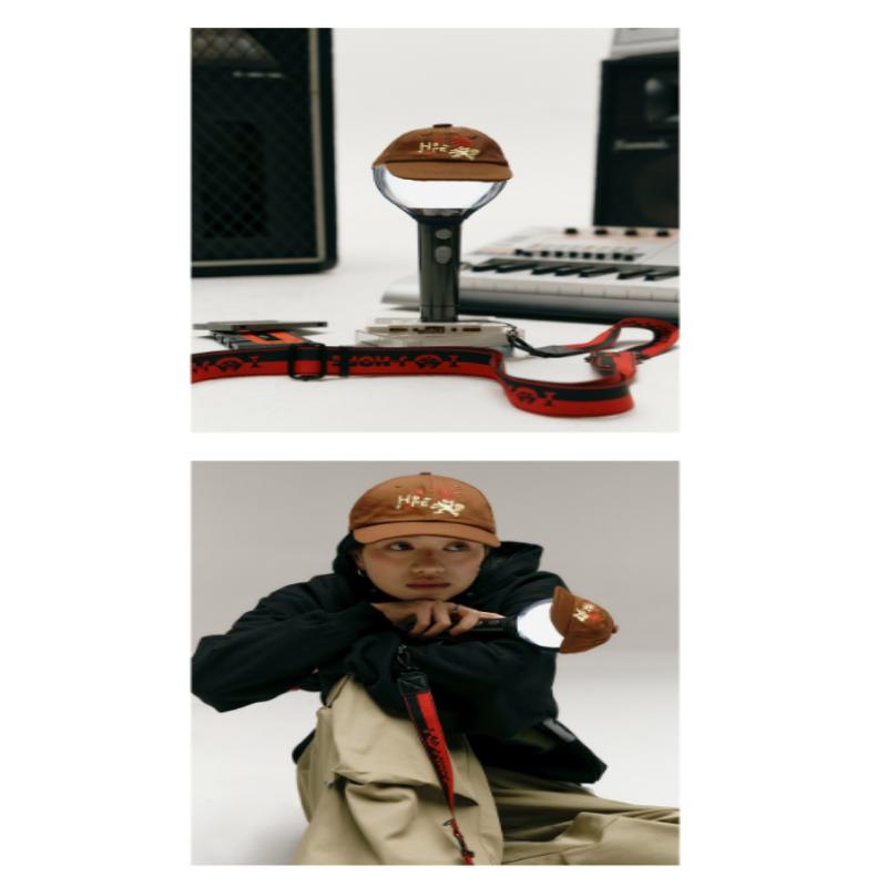 Официальная кепка-бейсболка с лайтстиком BTS