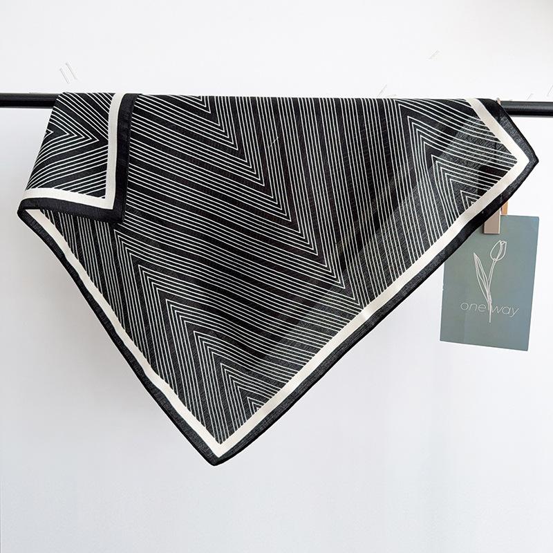 New simple black and white striped small square scarf fashionable versatile printed silk scarf scarf belt scarf stacked short skirt waist seal