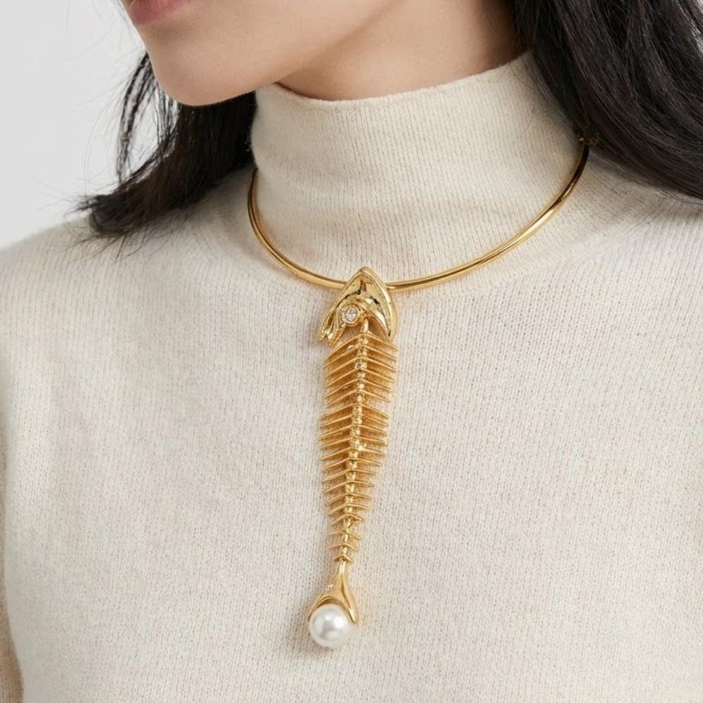 Zinc Zinc Alloy Fashion Exaggerated Necklace Rhinestone Fish Bone Neck Chain For Women