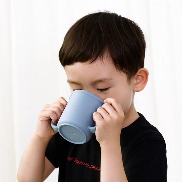 Edison Self Silicone Two-Handed Straw Cup 200ml, Blue, 1 Piece