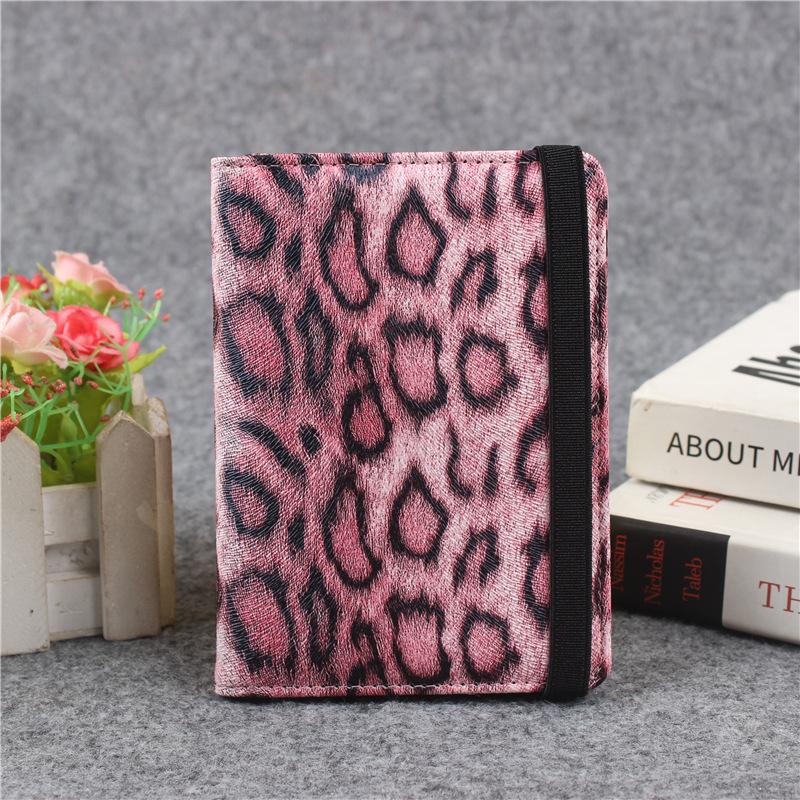 Обложка для паспорта с леопардовым принтом с резинкой, водонепроницаемый зажим для паспорта, встроенная RFID-защита для защиты личной информации