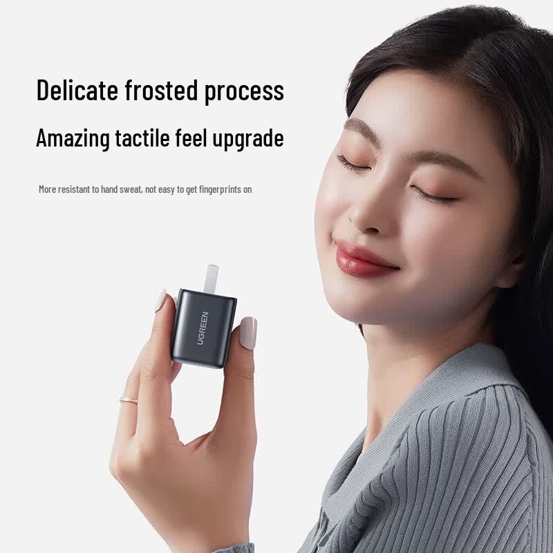Ugreen Быстрое зарядное устройство 20 Вт GaN PD USB-C