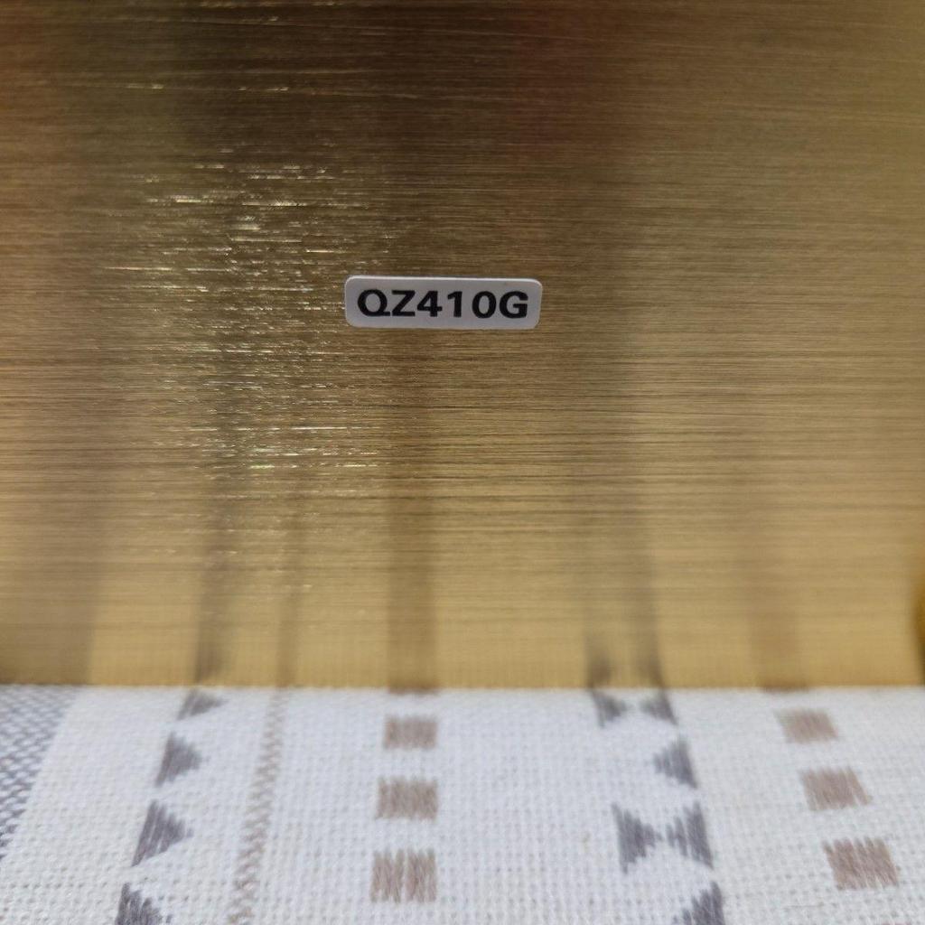 Used Seiko Table Clock SEIKO QZ410G Gold Color Rotating Decoration Made in Japan