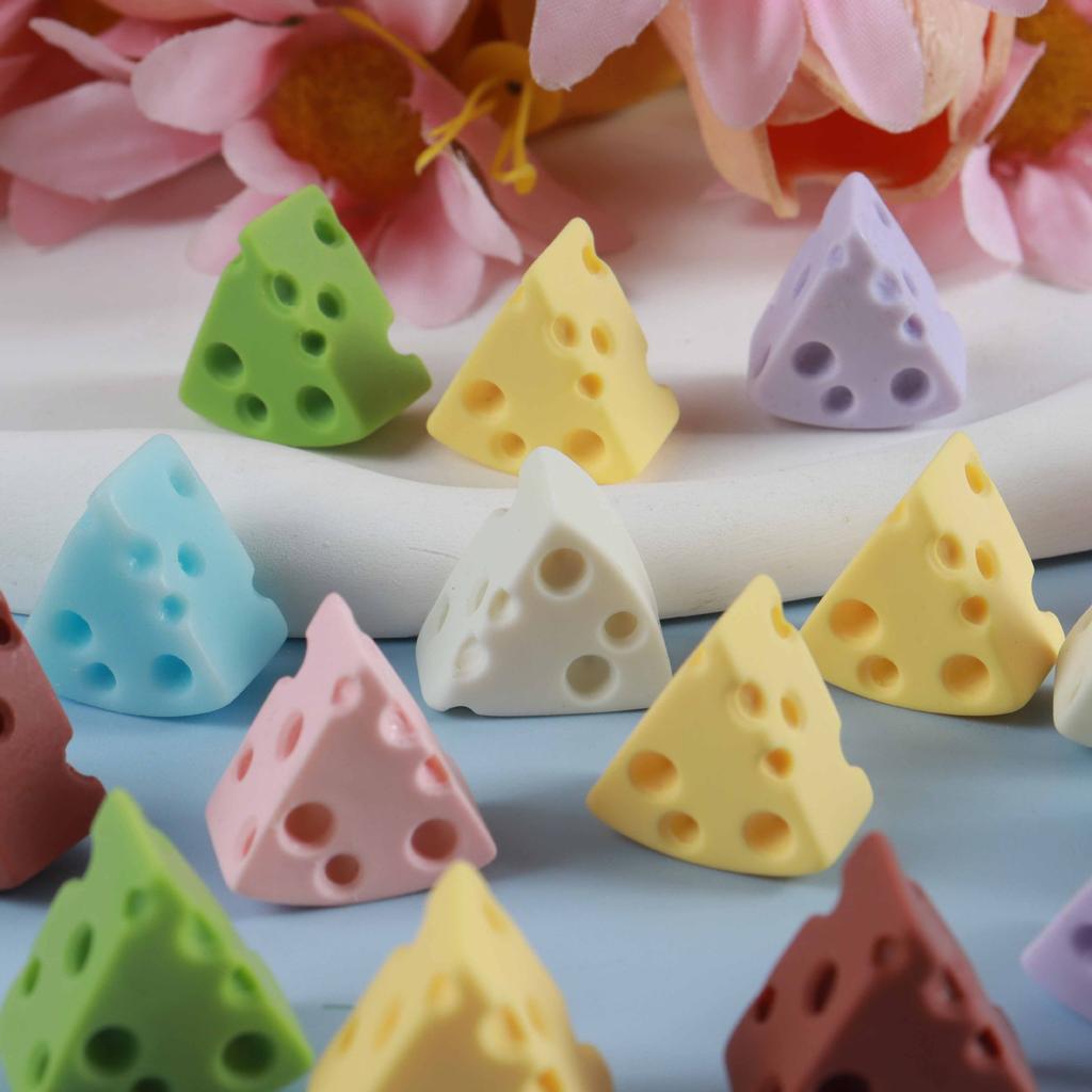 10Pcs Simulation Food And Play Cheese Resin Accessories Cream Glue Diy Trinkets Hole Shoes Hairpin Keychain Accessories