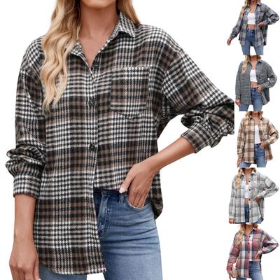 Женская модная широкая клетчатая куртка-рубашка с длинными рукавами и карманами на пуговицах