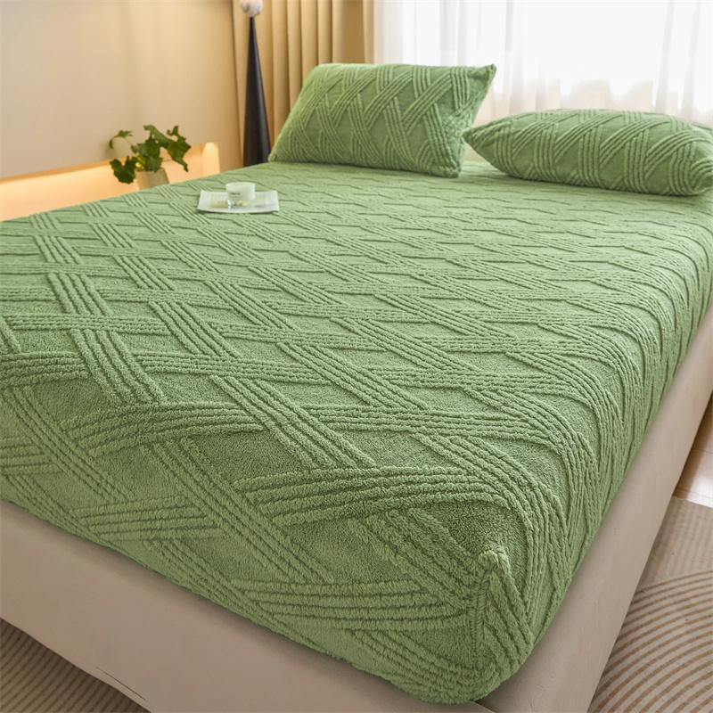 Keep Warm Sheet Bedcover Soft Plush Warm Fitted Sheet with Elastic Band Winter Velvet Mattress Cover Thicken Warmth Bed Cover Bedsheet Bed Linen