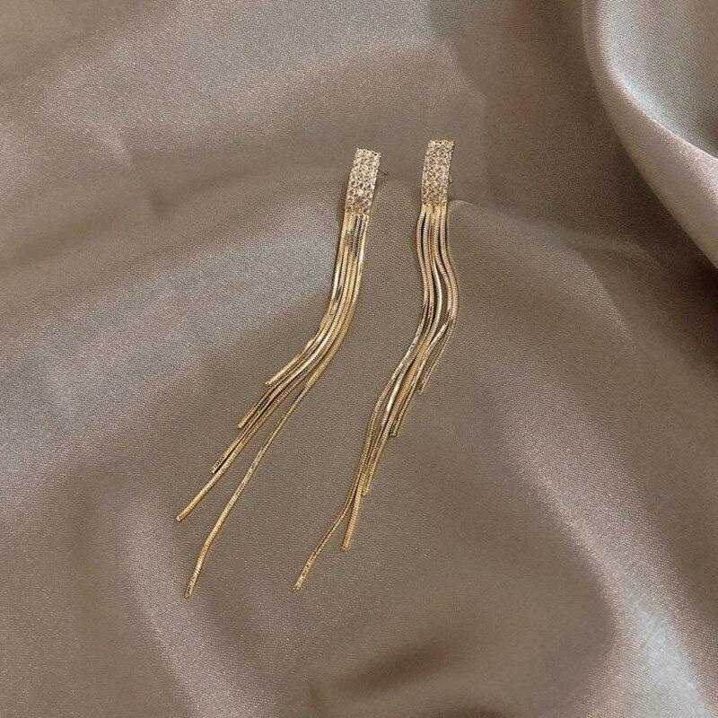 Новые винтажные серьги золотого цвета с длинной нитью и кисточками для женщин, глянцевые висячие серьги с геометрическим рисунком дуги, 2022, модные ювелирные изделия