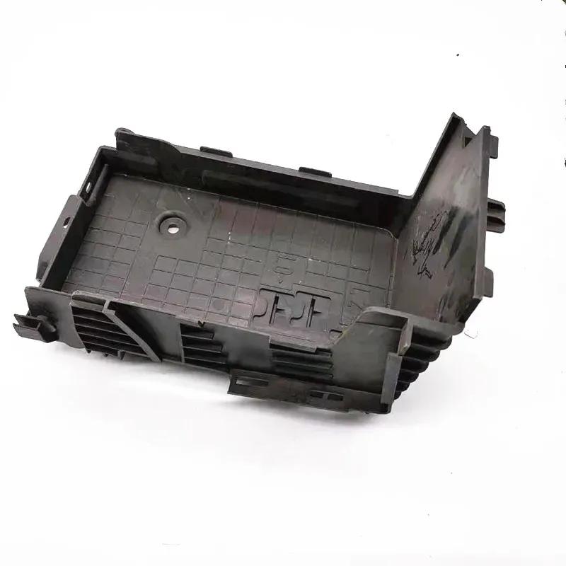 5615Q0 9801801880 For Peugeot 208 2008 301 for Citroen C3 C-Elysee Battery cover
