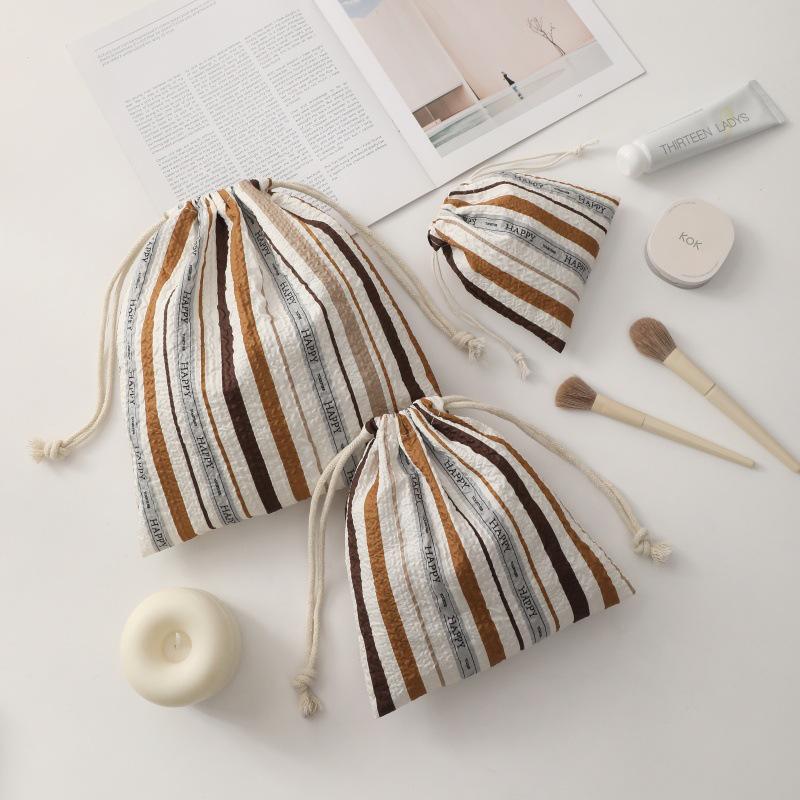 Набор: Мультяшный рюкзак-мешок и косметичка: Женская коллекция для хранения из трех предметов