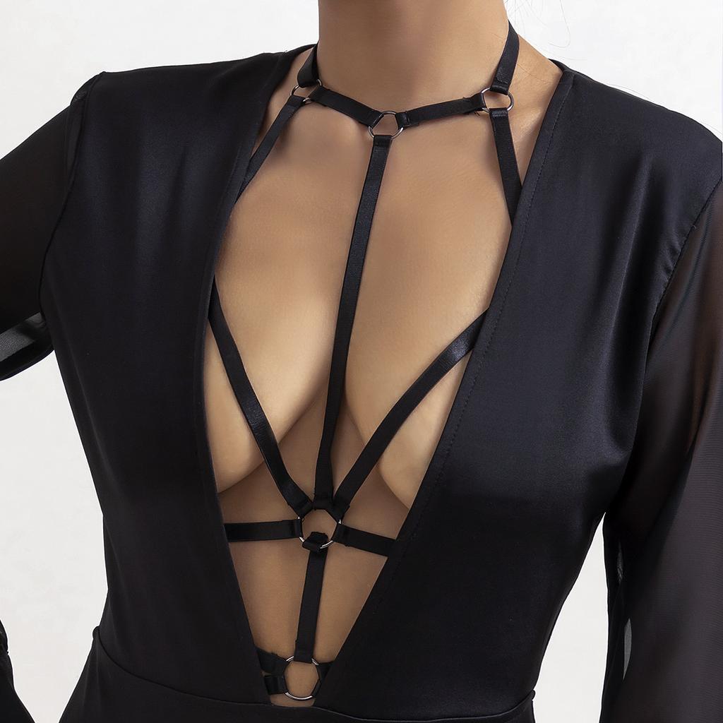 Simple Hot Girl Elastic Band Sexy Bikini Chest Chain Nightclub Strap Hollow Body Chain