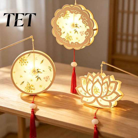 Quaint Wooden Frame Lantern DIY Chinese Ancient Style Kit, Light Up Handheld with LED String & Hanfu Photography Props Tassel, Rabbit Butterfly Lotus
