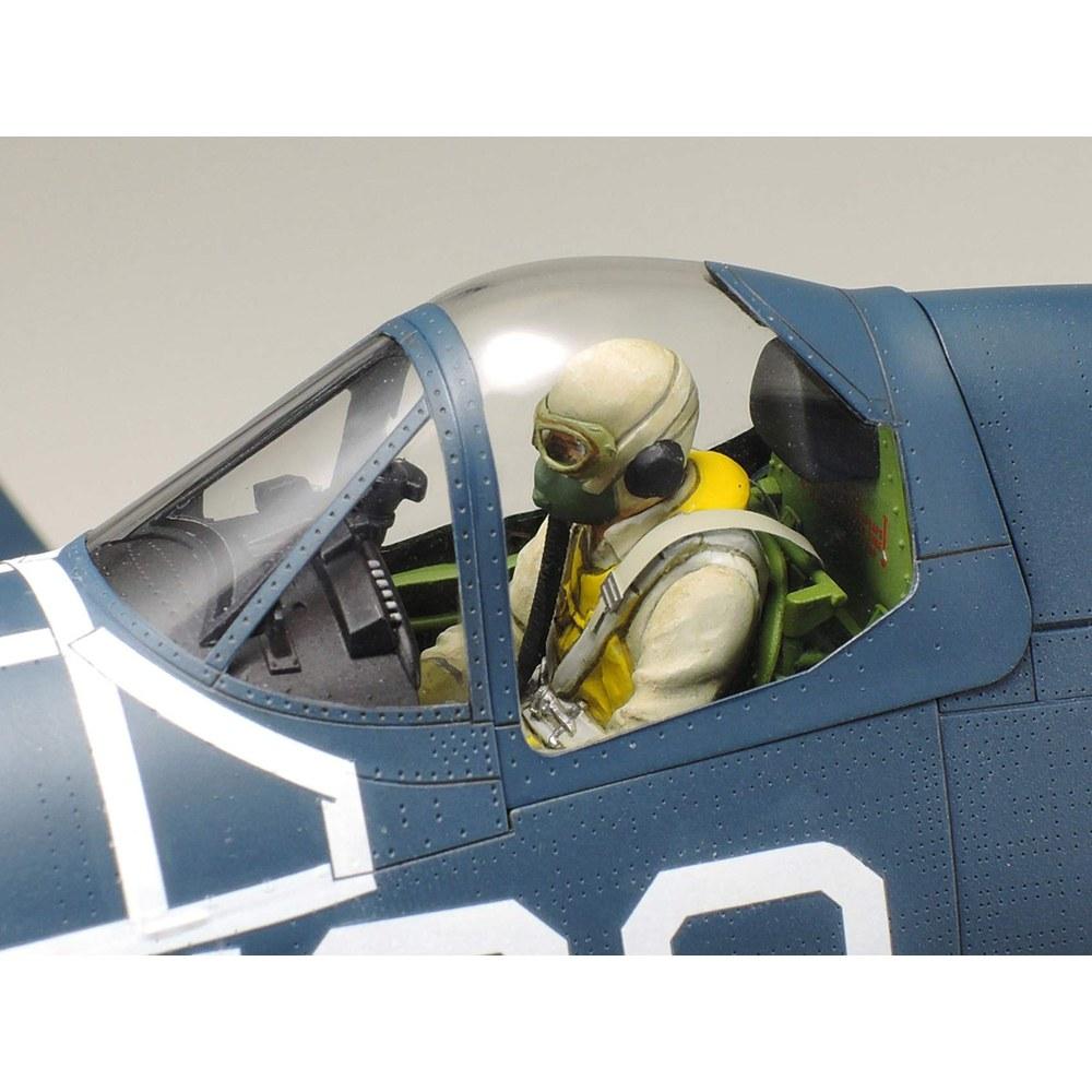 Tamiya Серия самолетов 1/32 № 27 США. Синий пластиковый модельный набор Vought F4U-1D Corsair 60327