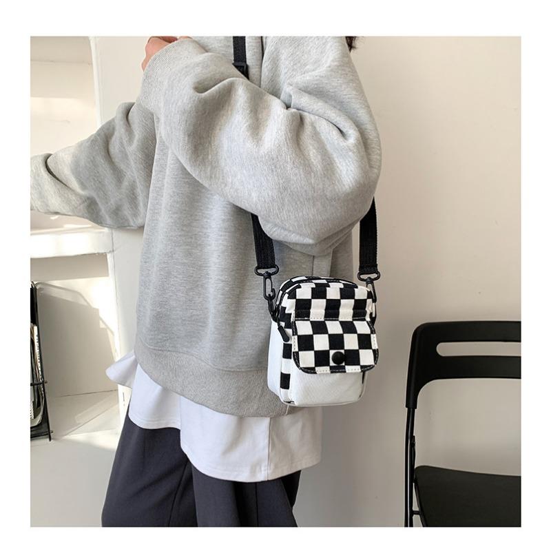 Клетчатая одноплечевая холщовая маленькая женская сумка Harajuku Girl Soft Sister Trend Crossbody Bag