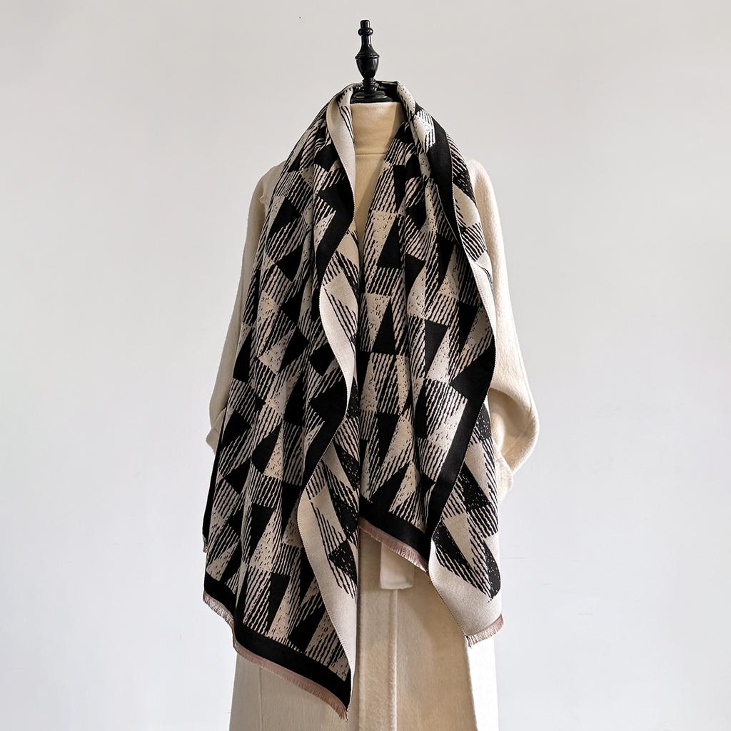 Women Winter Scarf Cashmere Pashmina Shawls and Wraps Soft Large Warm Blanket Fashion Print Lady Poncho Echarpe Bandana