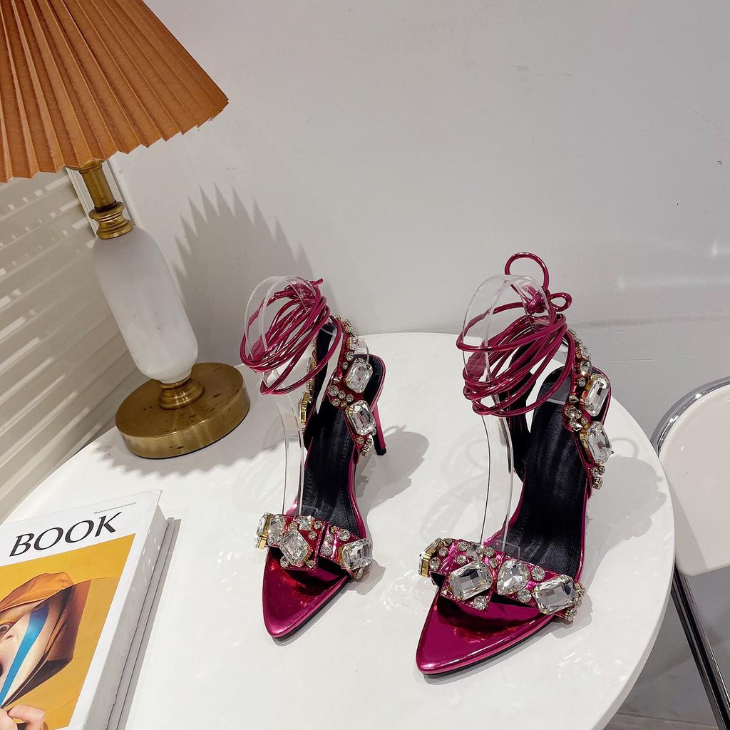 Luxury Shiny Rhinestone Wedding Heels Women Cross Strap Pumps Summer Luxurious Party Shoe Sexy Open Toe Pointed Toe Sandals