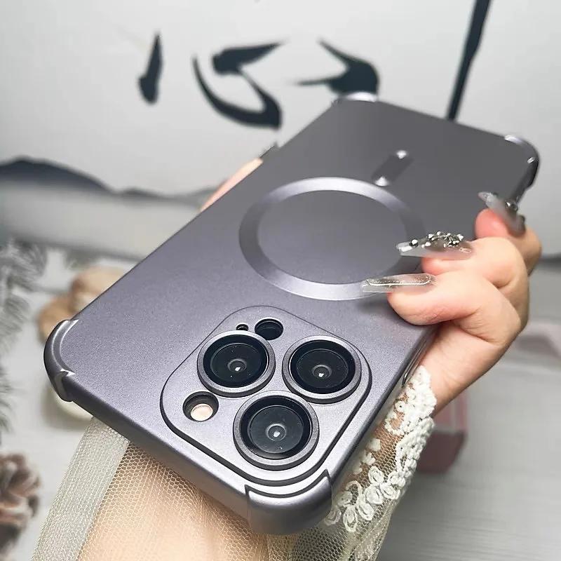 Силиконовый матовый мягкий защитный чехол для линз для iPhone 15 12 13 14 Pro Max 15 Plus для Magsafe, противоударный чехол с беспроводной зарядкой