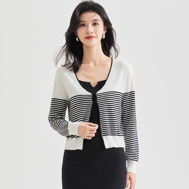 Early Spring V-Neck Knitted Striped Cardigan
