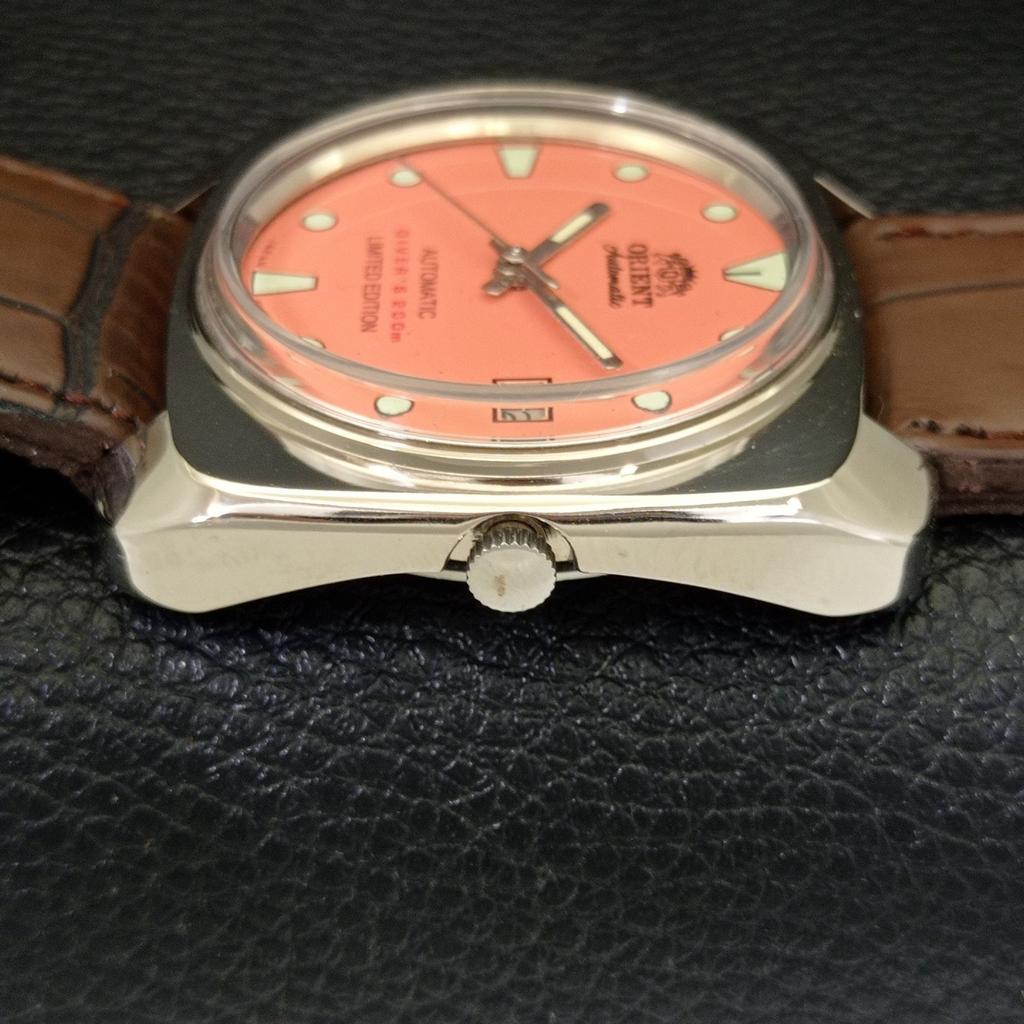 USED AUTOMATIC 46941 VINTAGE ORIENT JAPAN MENS PEACH COLOR DIAL WATCH A702222-5 R123-a702222