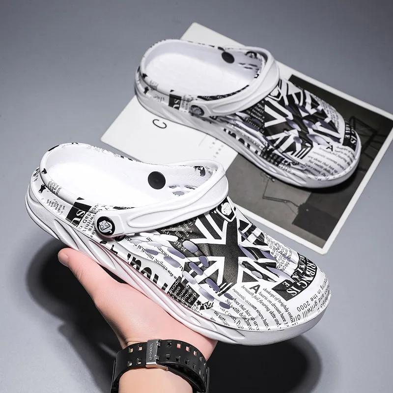 Fashion Summer Men's Sandals Outdoor Breathable Light Eva Beach Shoes Fashion Hole Shoes Couples Garden Clogs Plus Size 38-49