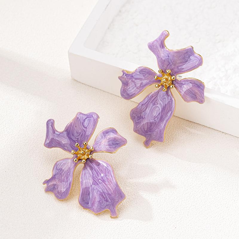 Неправильные розовые крупные женские серьги-цветы