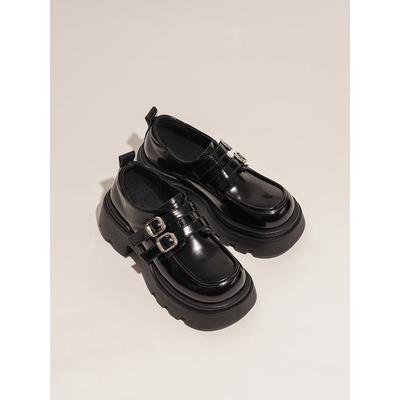 Кожаные мокасины с двойной пряжкой на ремне, женские, весна 2024, новые, маленькие, на толстой подошве, увеличивающие рост, универсальные, британские, маленькие, кожаные туфли