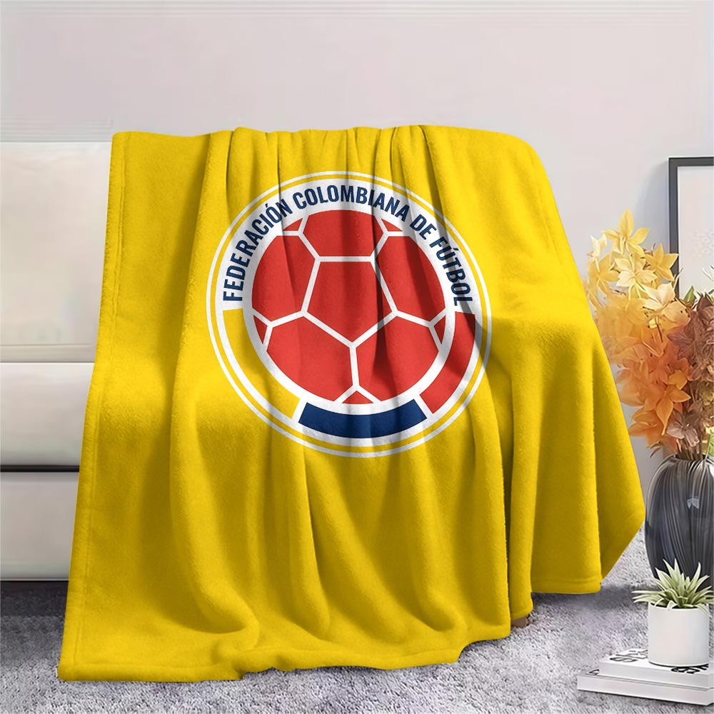 La Tricolor Flannel Blanket, High quality Comfortable for All Seasons, Home Decor, Warmth and Comfort