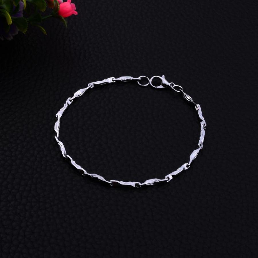 Stylish Silver-Plated Yuanbao Bracelet - Trendy and Elegant Hand Jewelry Accessory