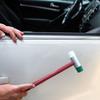 Автомобильный молоток для выправления вмятин с эргономичной ручкой. Удаление вмятин для автовладельцев и DIY-мастеров, ищущих совершенство.