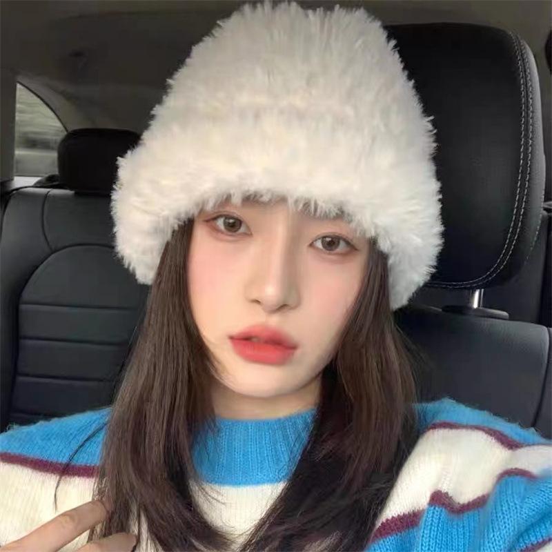 Плюшевая шапка женская 2025 новая вязаная шерстяная шапка осень-зима большая окружность головы показывает маленькое лицо утолщенная теплая защита ушей холодная шапка